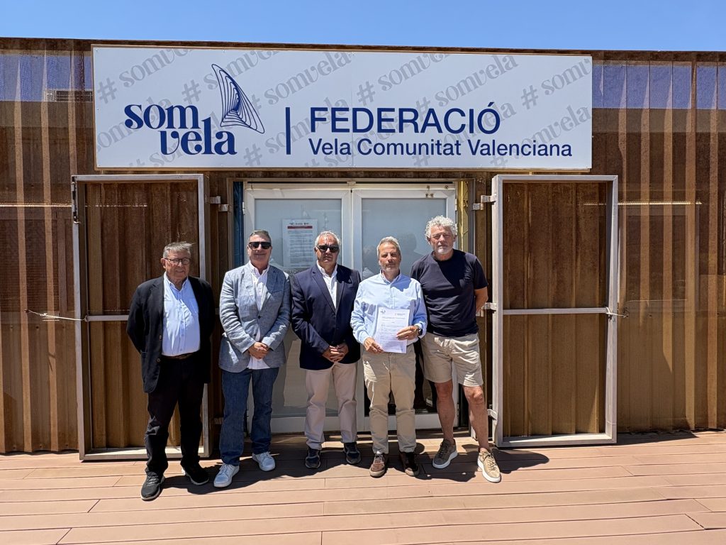 Esto es parte del programa de compromisos de Marina Port Valencia para dinamizar la actividad náutico-deportiva. Se trata de una colaboración de ocho años para consolidar a Valencia como referente internacional de la vela.